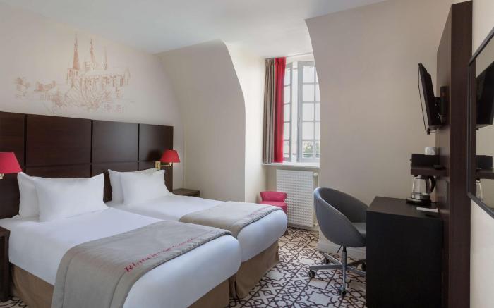 Best Western Blanche de Castille Dourdan
