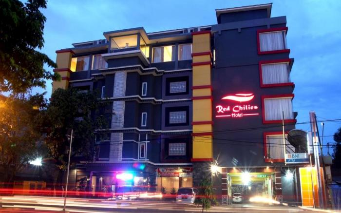 Red Chilies Hotel 