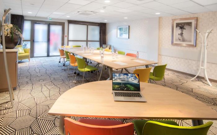 ibis Styles Clermont-Ferrand Le Brézet Aéroport