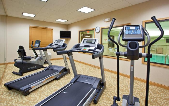 Holiday Inn Express Hotel & Suites Chesterfield - Selfridge Area By IHG