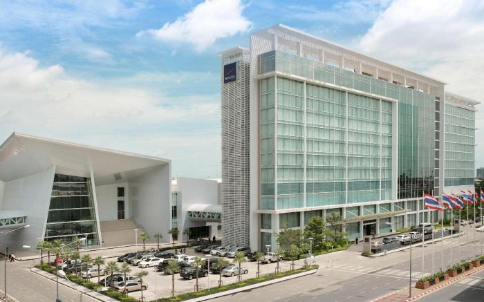 Novotel Bangkok Impact Hotel
