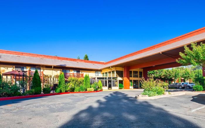 Best Western Plus Placerville Inn