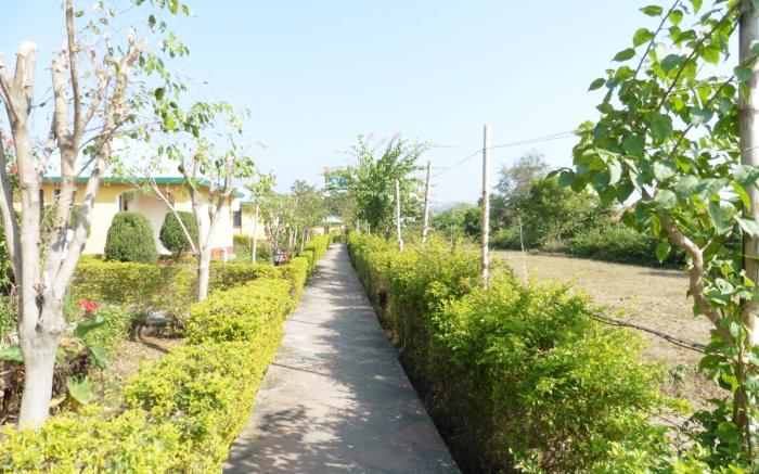 Tusk and Roar Corbett Resort