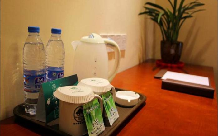 GreenTree Inn Yangzhou West Passenger Station Baixiang Road Express Hotel