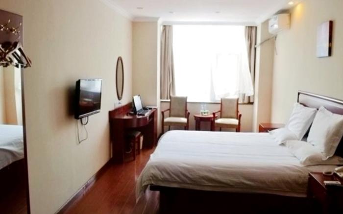 GreenTree Inn Langfang GuanGYAng District GuanGYAng Road City Government Express Hotel