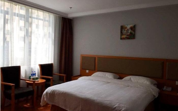 GreenTree Inn XinYang ShangCheng County HuangBaiShan Road Times Shopping Mall Express Hotel