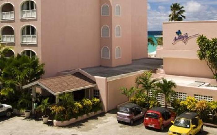 Butterfly Beach Hotel