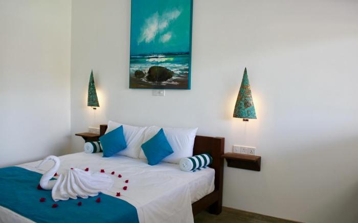 At Ease Beach Hotel