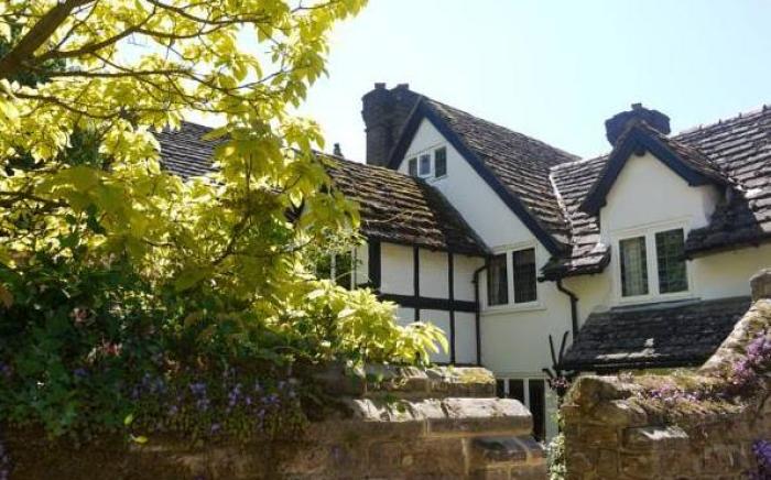 Ockenden Manor Hotel & Spa