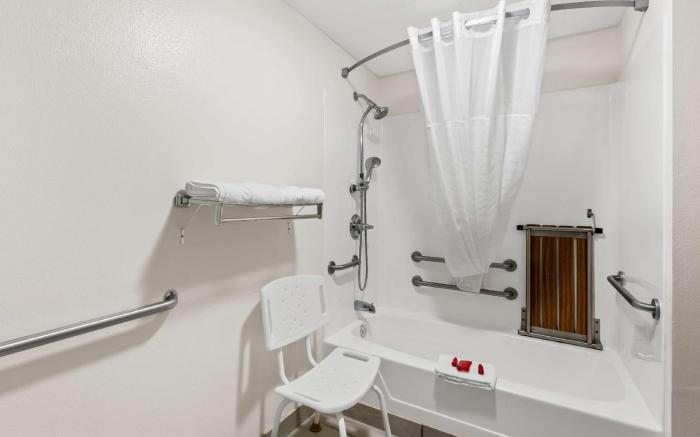 SureStay by Best Western Manchester