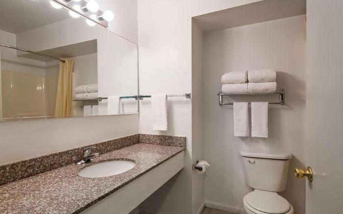 SureStay Plus Hotel by Best Western Berkeley Springs