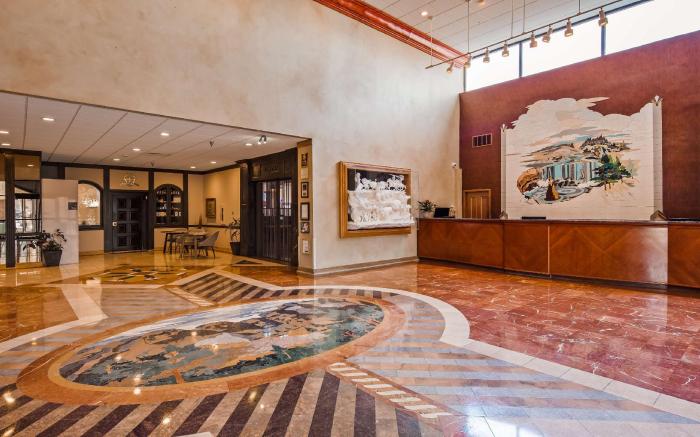 The Rushmore Hotel & Suites, BW Premier Collection