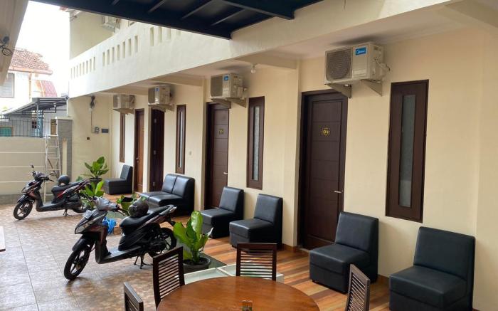 Jatiwinangun Homestay near GOR Satria Purwokerto Mitra RedDoorz