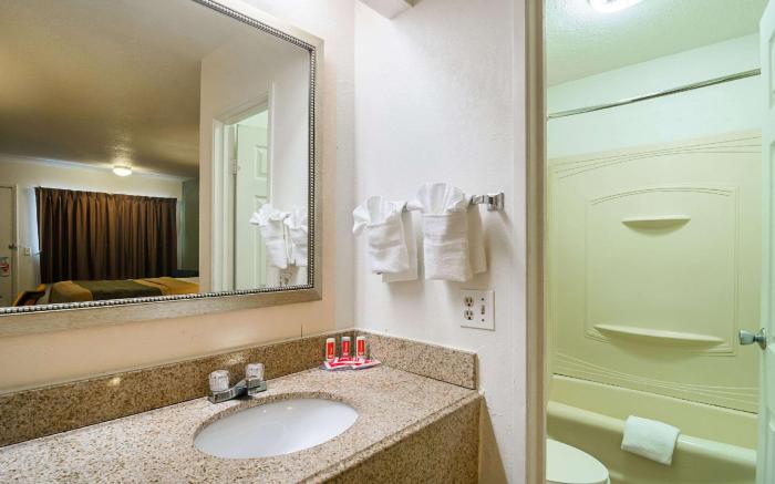 Econo Lodge South Holland - Chicago Southland