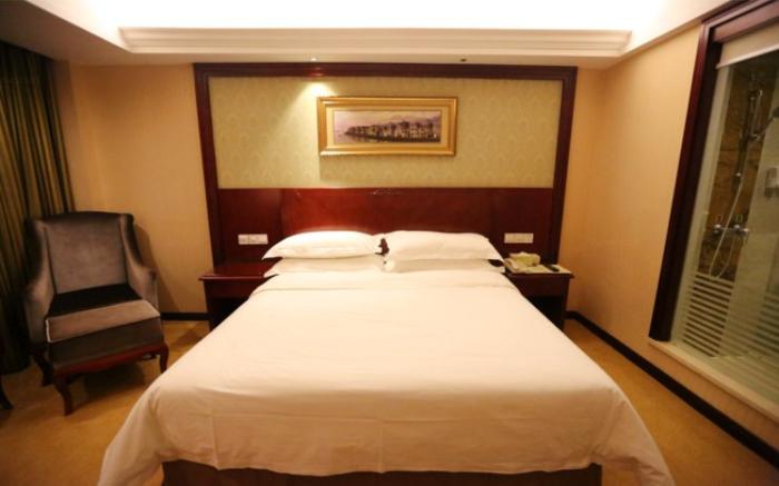Vienna Hotel Nanchang Changnan East Fuxing Avenue Railway Station