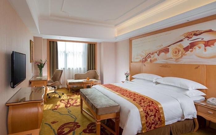Vienna International Hotel Shenzhen Tianliao