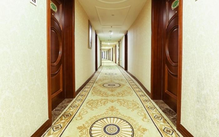 Vienna Hotel Yangzhou Outlets Plaza He Garden