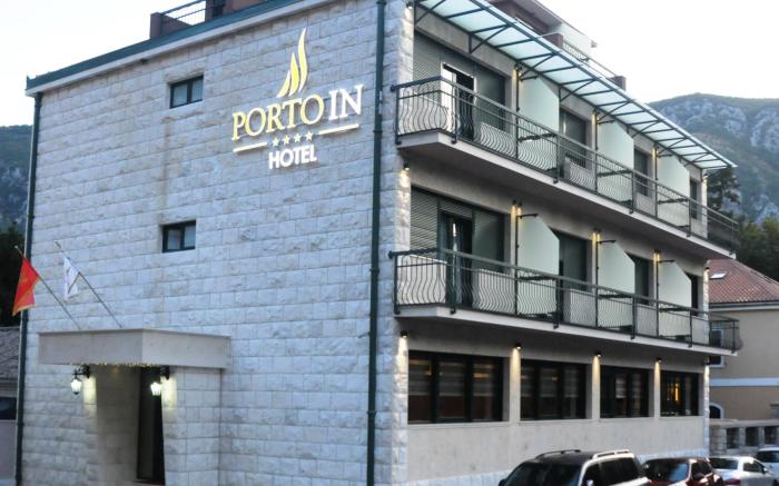 Porto In Hotel