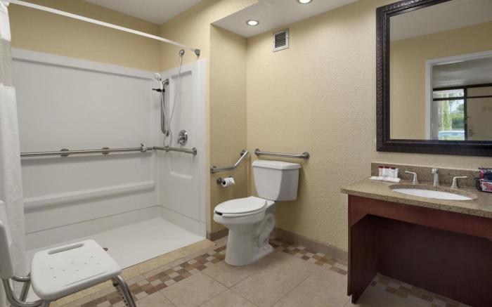 Ramada Hotel & Conference Center by Wyndham Jacksonville