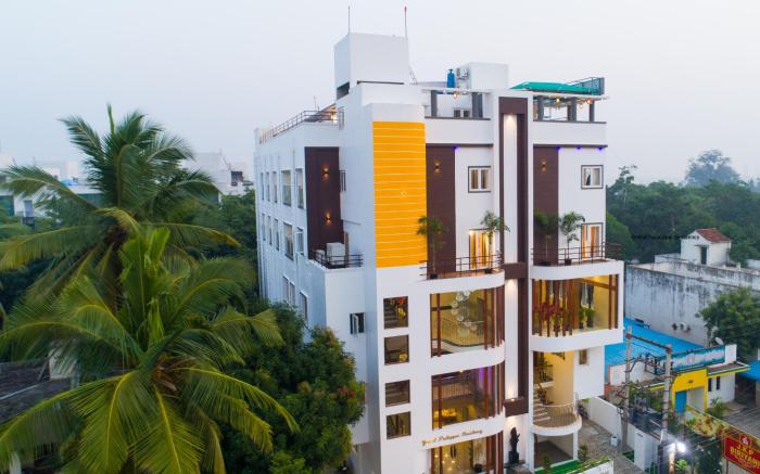 Grand Padappai Residency