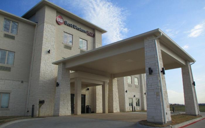Best Western Plus Wills Point