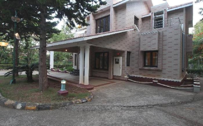 Temple Tree Residence