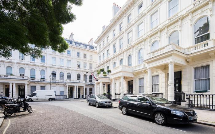 Lancaster Gate Hyde Park by LHC