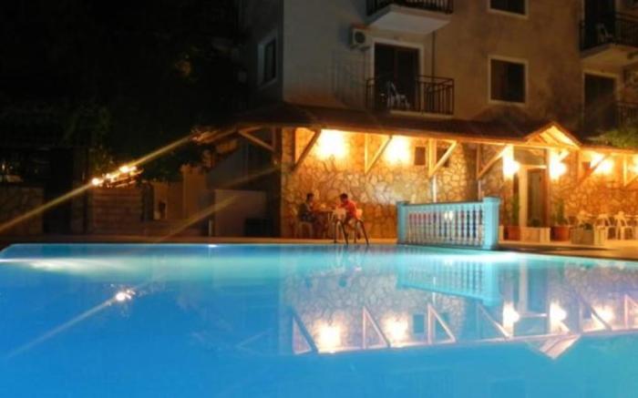 Star Hotel