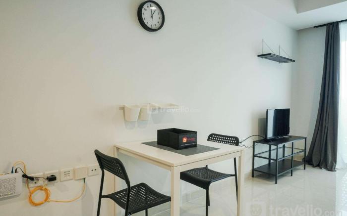 Elegant Studio at West Vista Apartment By Travelio