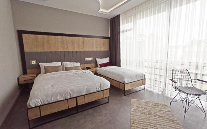 SKYLON AIRPORT HOTEL