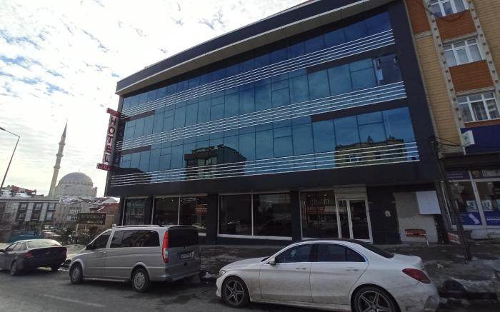 SKYLON AIRPORT HOTEL
