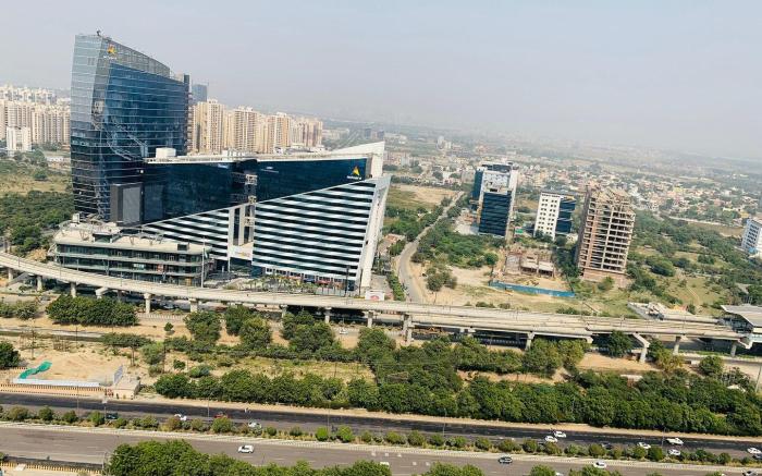 The Influential Square ★★★★★ near IndiaExpo Mart