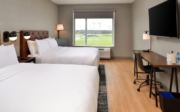 Four Points by Sheraton Olathe