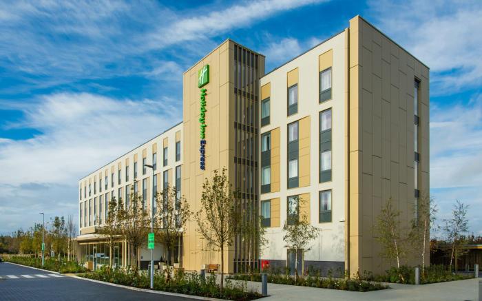 Holiday Inn Express Bicester By IHG