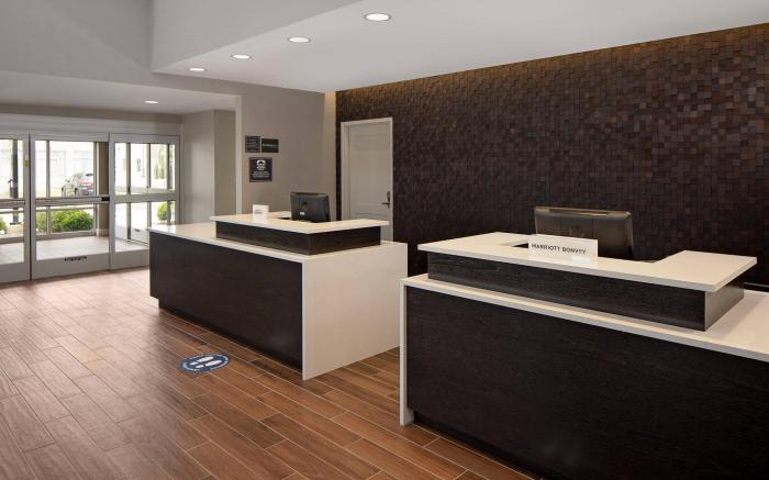 Residence Inn Detroit Farmington Hills