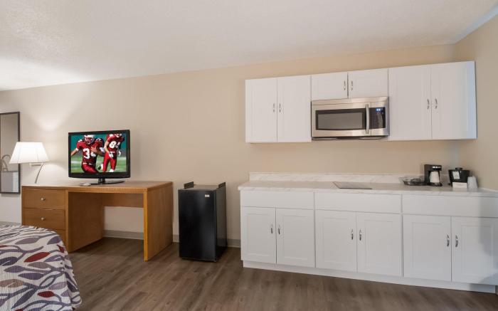 Red Roof Inn Dahlgren - Naval Base