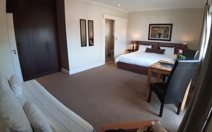La Roche Guest House