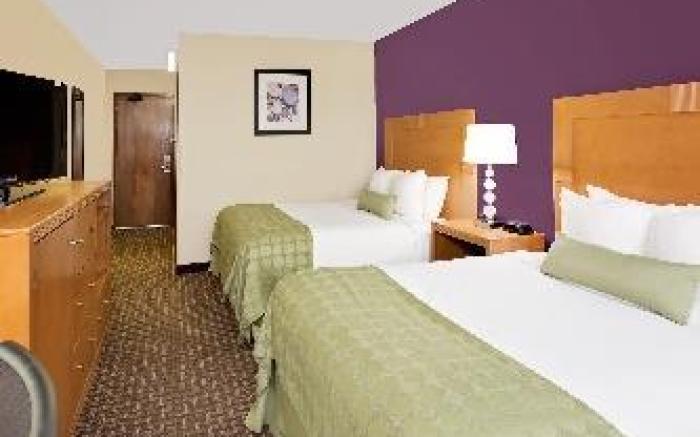 Ramada by Wyndham Marquette