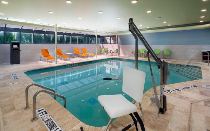 Holiday Inn Express and Suites Dahlonega - University Area By IHG