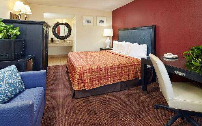 Hillstone Inn Tulare, Ascend Hotel Collection