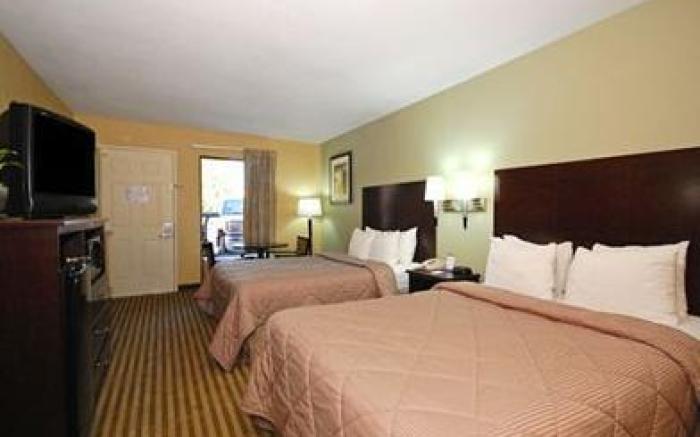 Quality Inn Mt. Pleasant