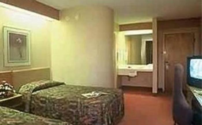 Slumber Inn