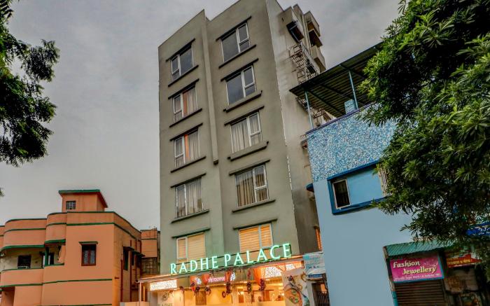 Treebo Radhe Palace