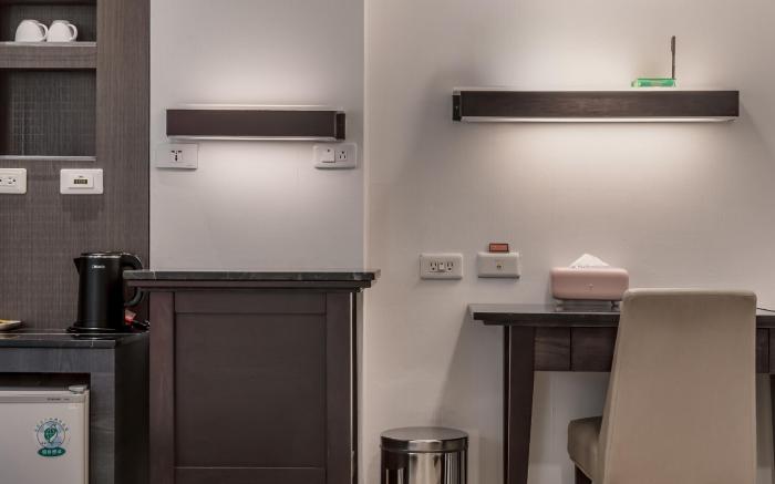 承攜行旅-高雄新崛江館