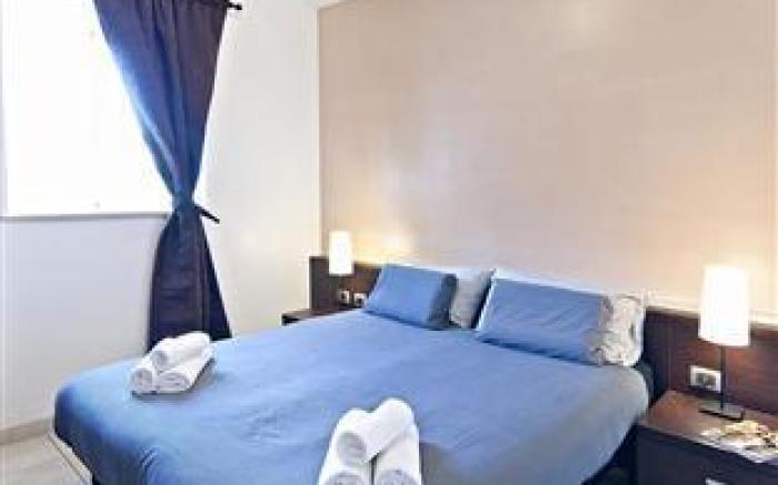 Aurelia Vatican Apartments