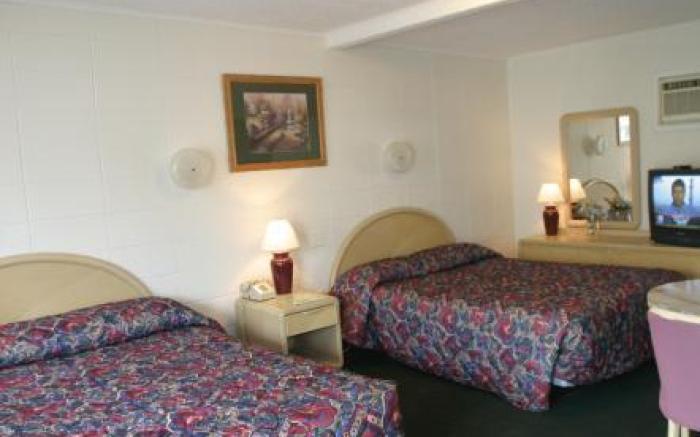 Economy Motel Inn and Suites Somers Point
