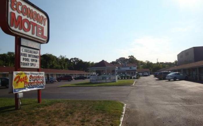 Economy Motel Inn and Suites Somers Point
