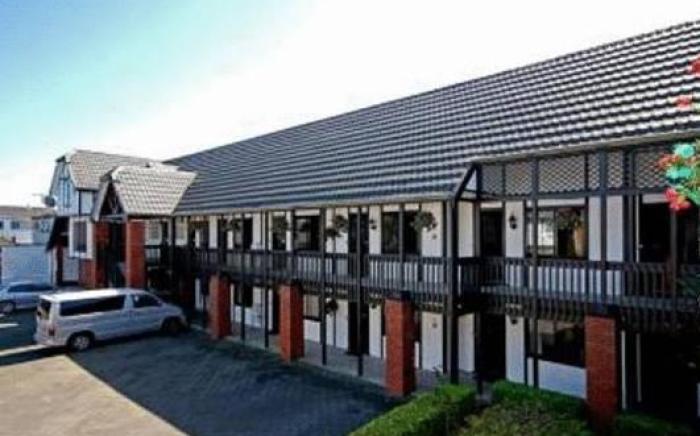 Grosvenor Motor Inn