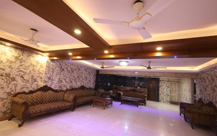 Airport Hotel The Paramont