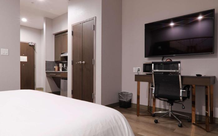 Hotel Manhattan, Best Western Signature Collection